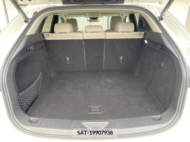 Mazda CX-60 2023-05 379222-11