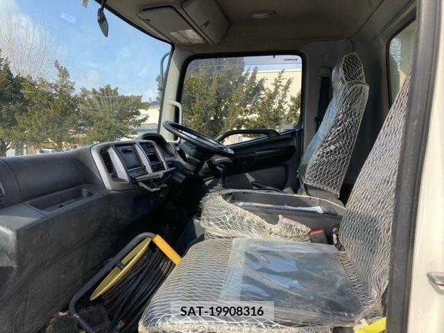 Hino RANGER 2015-03 227362-4