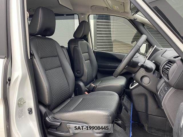 Nissan SERENA 2019-06 325044-8