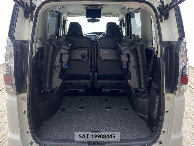 Nissan SERENA 2019-06 325044-10