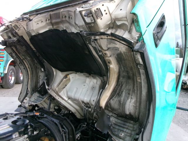 Isuzu ELF TRUCK 2008-01 192853-22