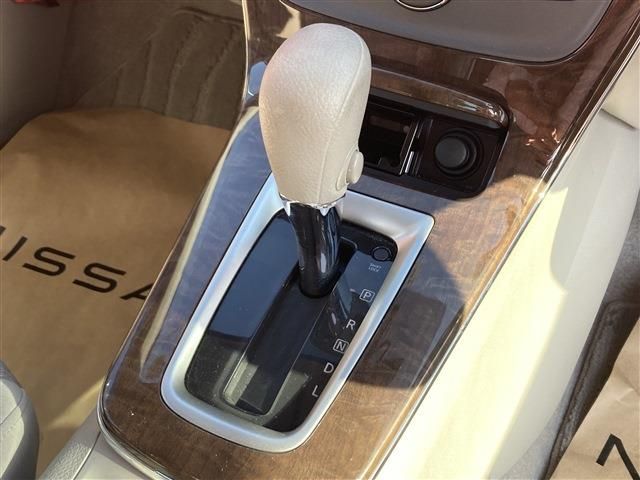 Nissan Sylphy 2014-07 3668-10