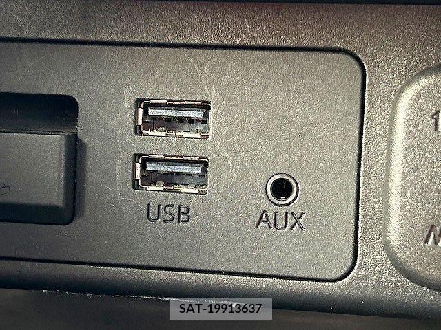 Mazda DEMIO 2014-11 217915-17