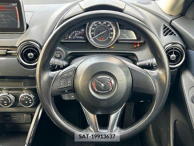 Mazda DEMIO 2014-11 217915-13