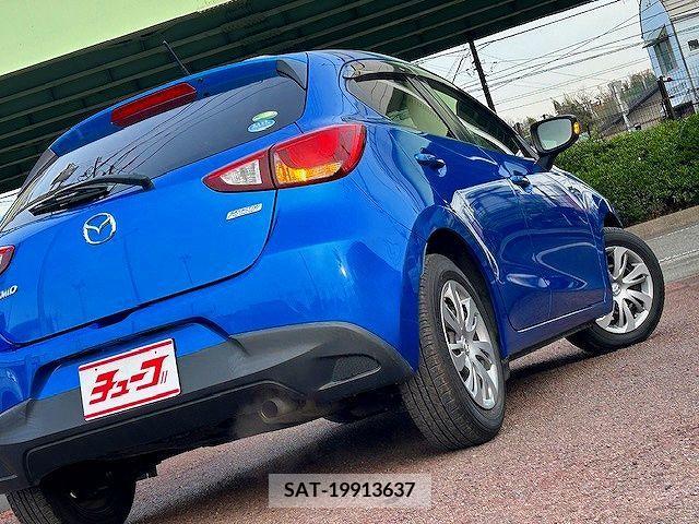 Mazda DEMIO 2014-11 217915-25