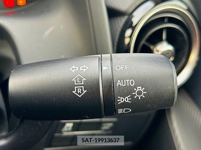 Mazda DEMIO 2014-11 217915-24