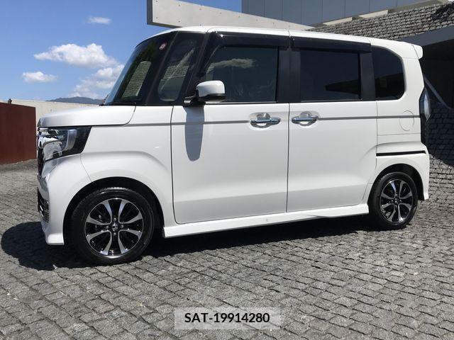 Honda N BOX CUSTOM 2019-08 279079-1