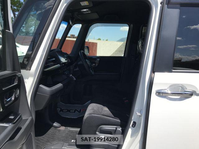 Honda N BOX CUSTOM 2019-08 279079-23