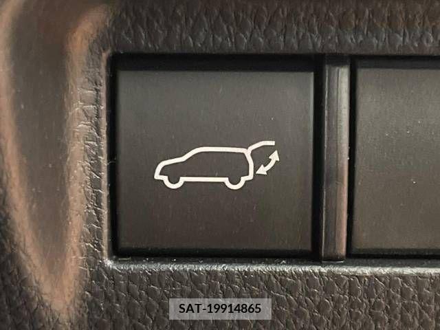 Toyota HARRIER 2023-06 360870-8
