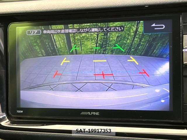 Toyota AQUA 2015-04 260215-3