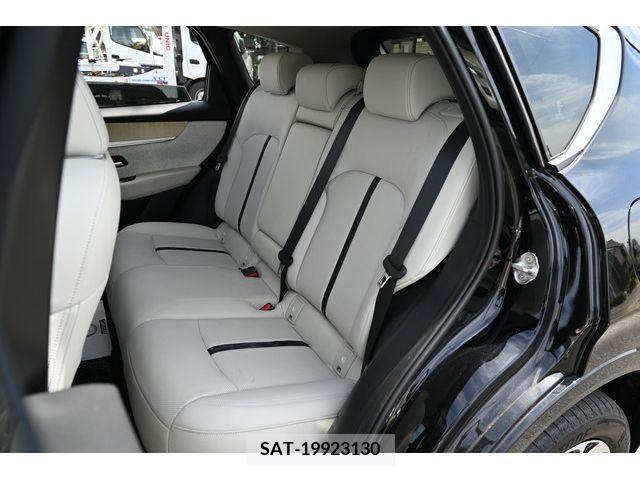 Mazda CX-60 2022-12 333050-14