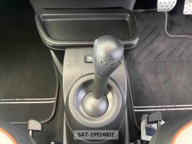 Renault TWINGO 2018-08 283134-12