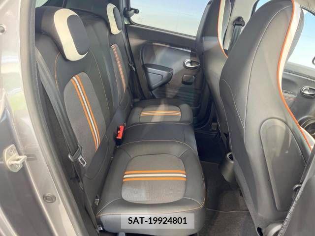 Renault TWINGO 2018-08 283134-9