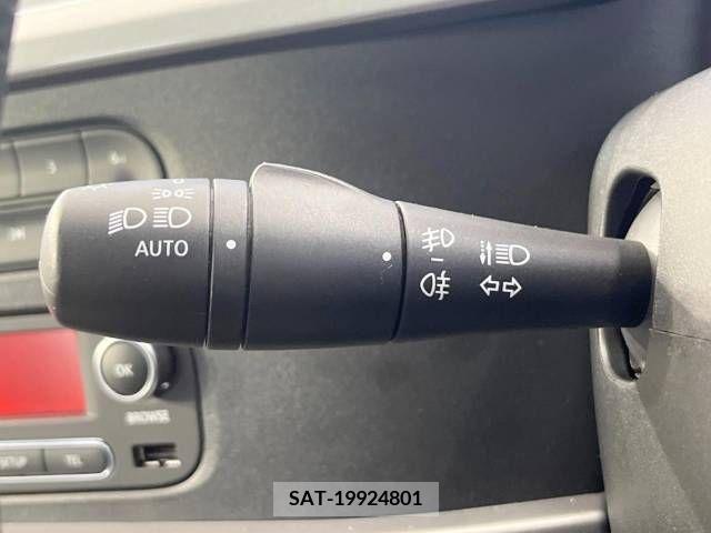 Renault TWINGO 2018-08 283134-7