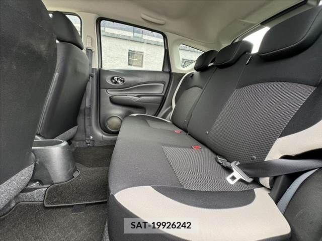 Nissan NOTE 2017-03 313914-17