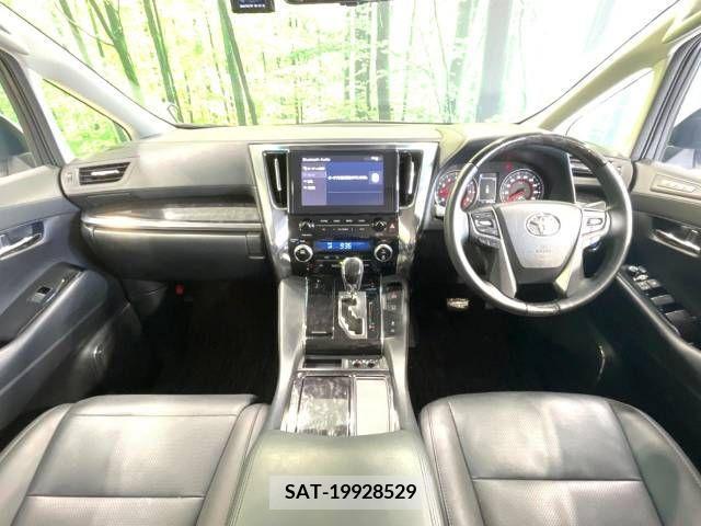 Toyota ALPHARD 2022-02 217273-1