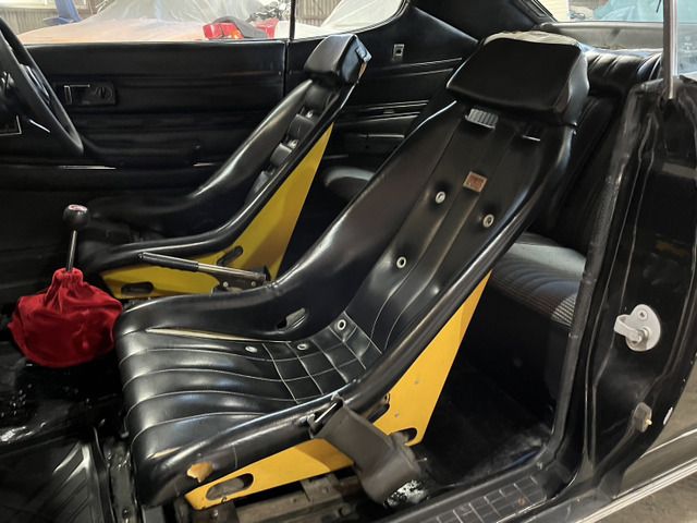 Nissan BLUEBIRD 1974-12 4672-3