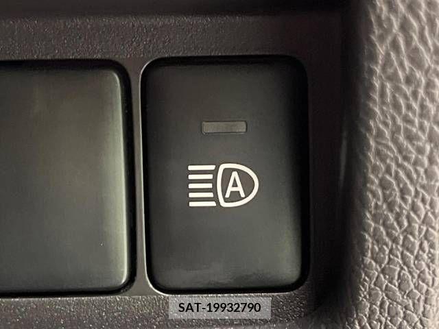 Nissan ROOX 2017-02 323818-6