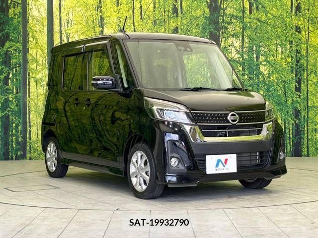 Nissan ROOX 2017-02 323818-16