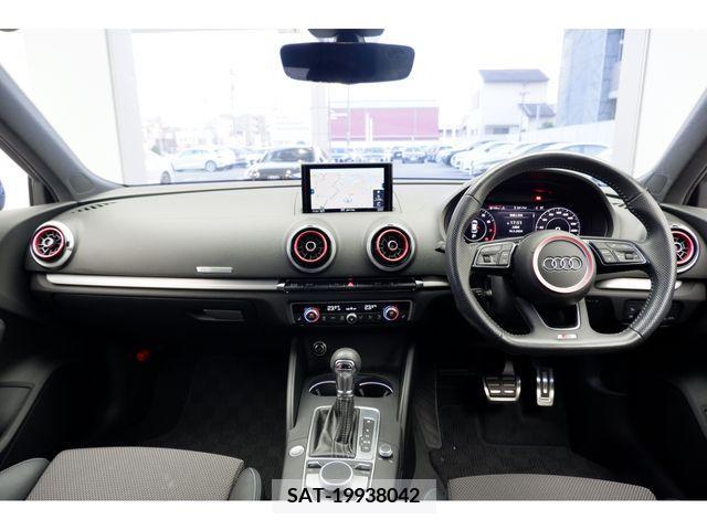 Audi A3 2017-06 317844-29