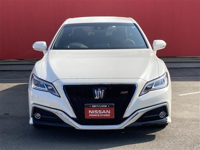 Toyota CROWN SEDAN 2020-03 190082-27