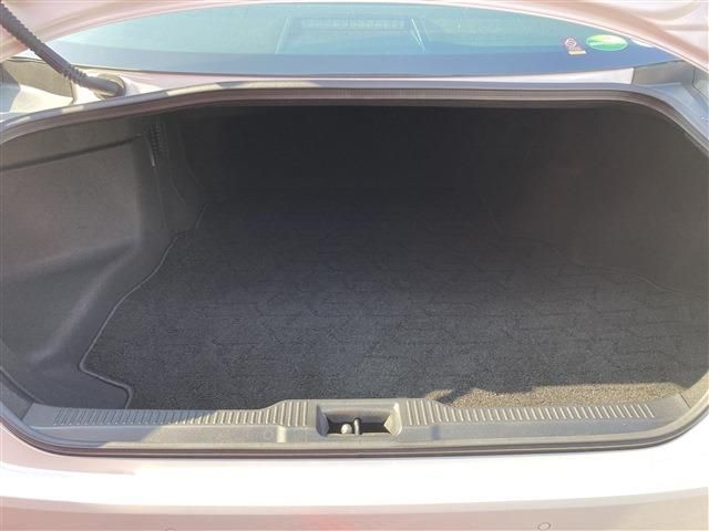 Toyota CROWN SEDAN 2020-03 190082-23