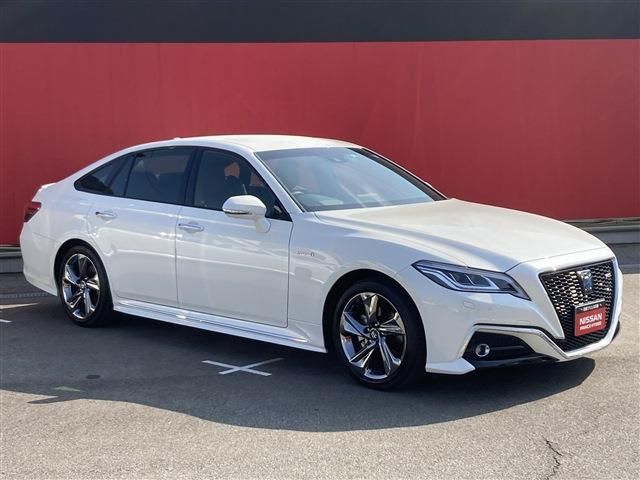 Toyota CROWN SEDAN 2020-03 190082-0