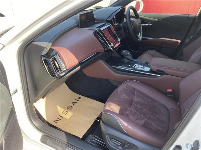 Toyota CROWN SEDAN 2020-03 190082-3