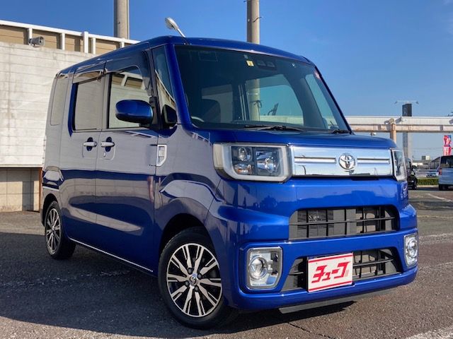 Toyota Pixis Mega 2018-03 16583-6