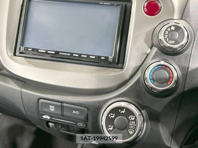Honda FIT 2010-05 303278-3