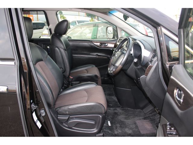 Nissan ELGRAND 2013-02 25218-10