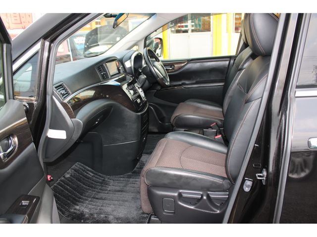 Nissan ELGRAND 2013-02 25218-11