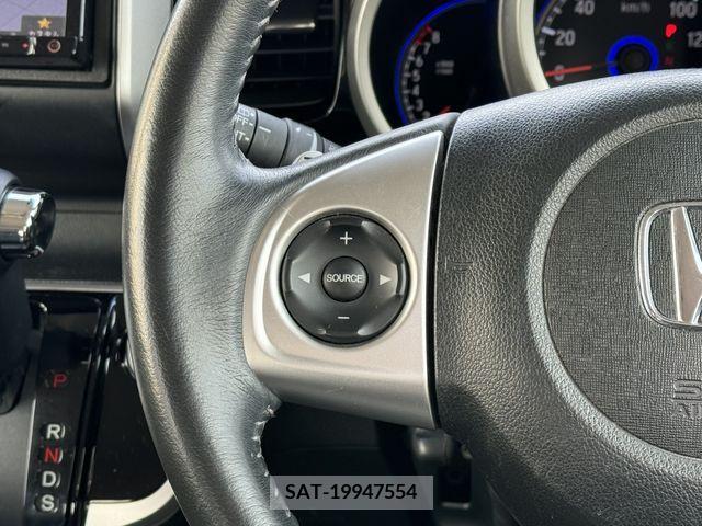 Honda N BOX CUSTOM 2015-03 212992-14
