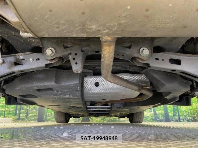 Toyota C-HR 2017-02 389954-19