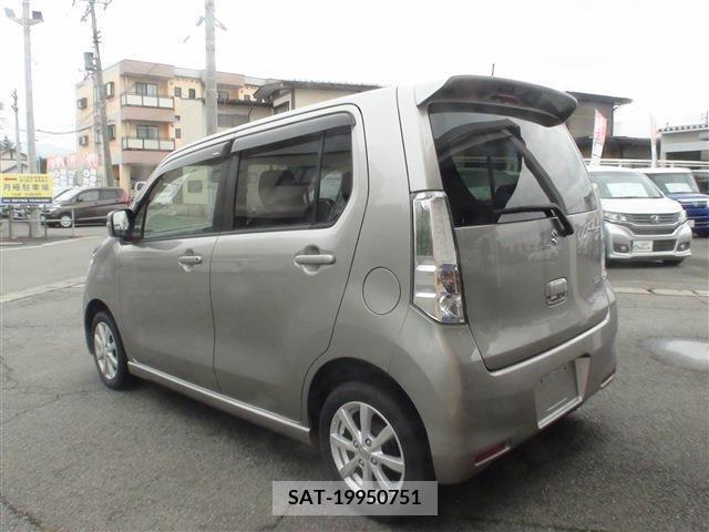 Suzuki WAGON R 2013-09 351872-7