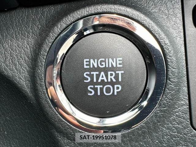 Toyota VITZ 2019-06 382988-6