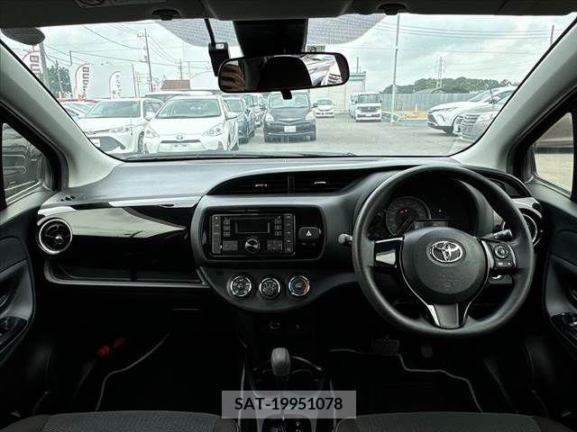 Toyota VITZ 2019-06 382988-1