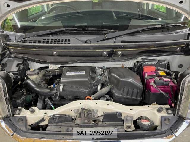 Honda N BOX CUSTOM 2015-08 279198-18
