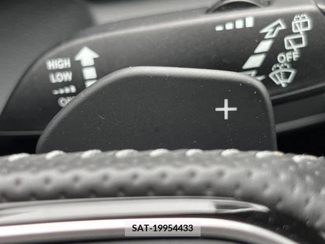 Audi Q3 2014-09 381100-6