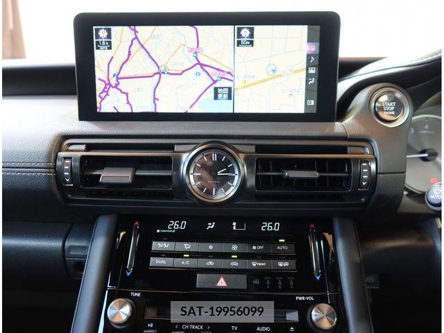 Lexus IS 2023-06 275414-6