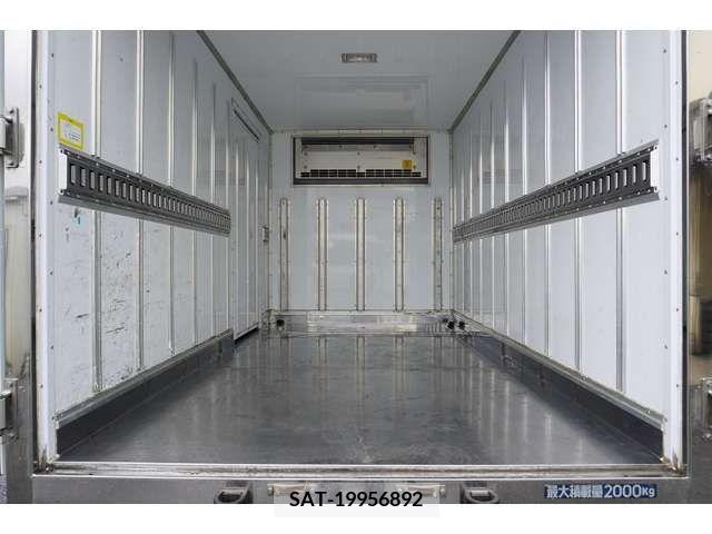 Mitsubishi CANTER 2018-01 381325-16