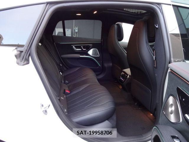 Mercedes Benz EQS 2022-10 219134-19