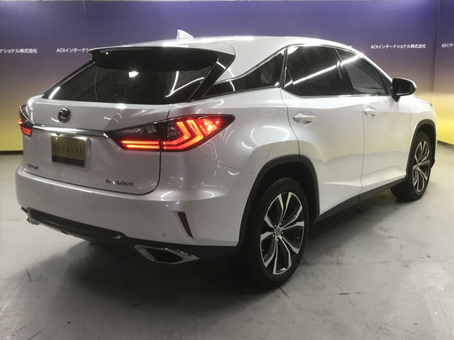 Lexus RX 2017-10 28151-2
