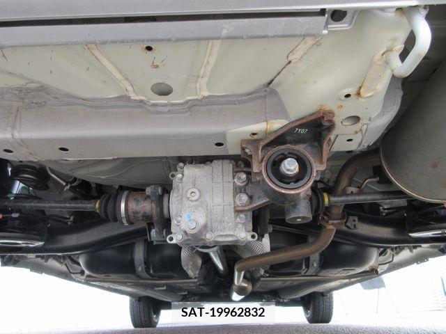 Suzuki SWIFT 2016-12 326460-29