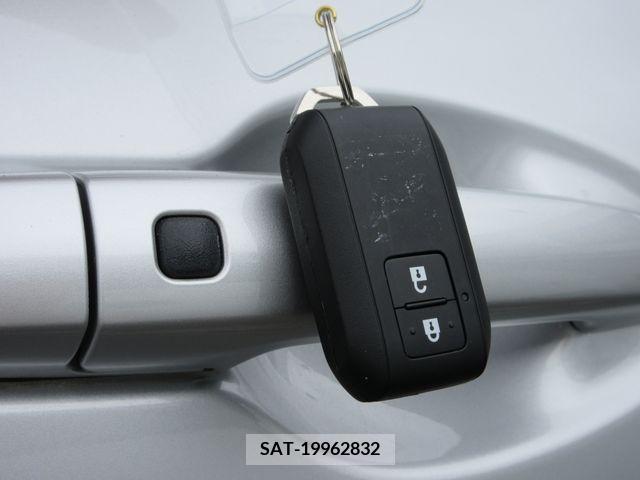 Suzuki SWIFT 2016-12 326460-15