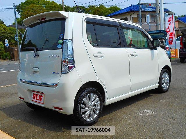 Suzuki WAGON R 2015-06 290031-2