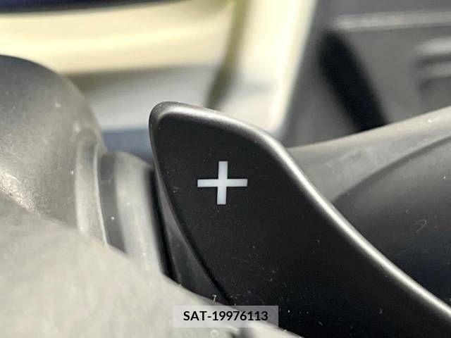 Suzuki X BEE 2018-03 226826-7