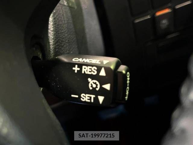 Toyota VELLFIRE 2016-08 341345-6
