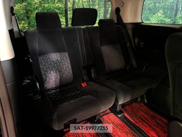 Toyota VELLFIRE 2016-08 341345-11