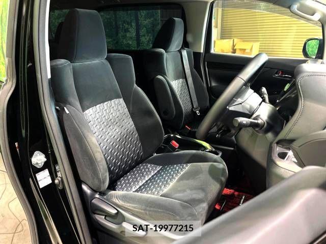 Toyota VELLFIRE 2016-08 341345-9